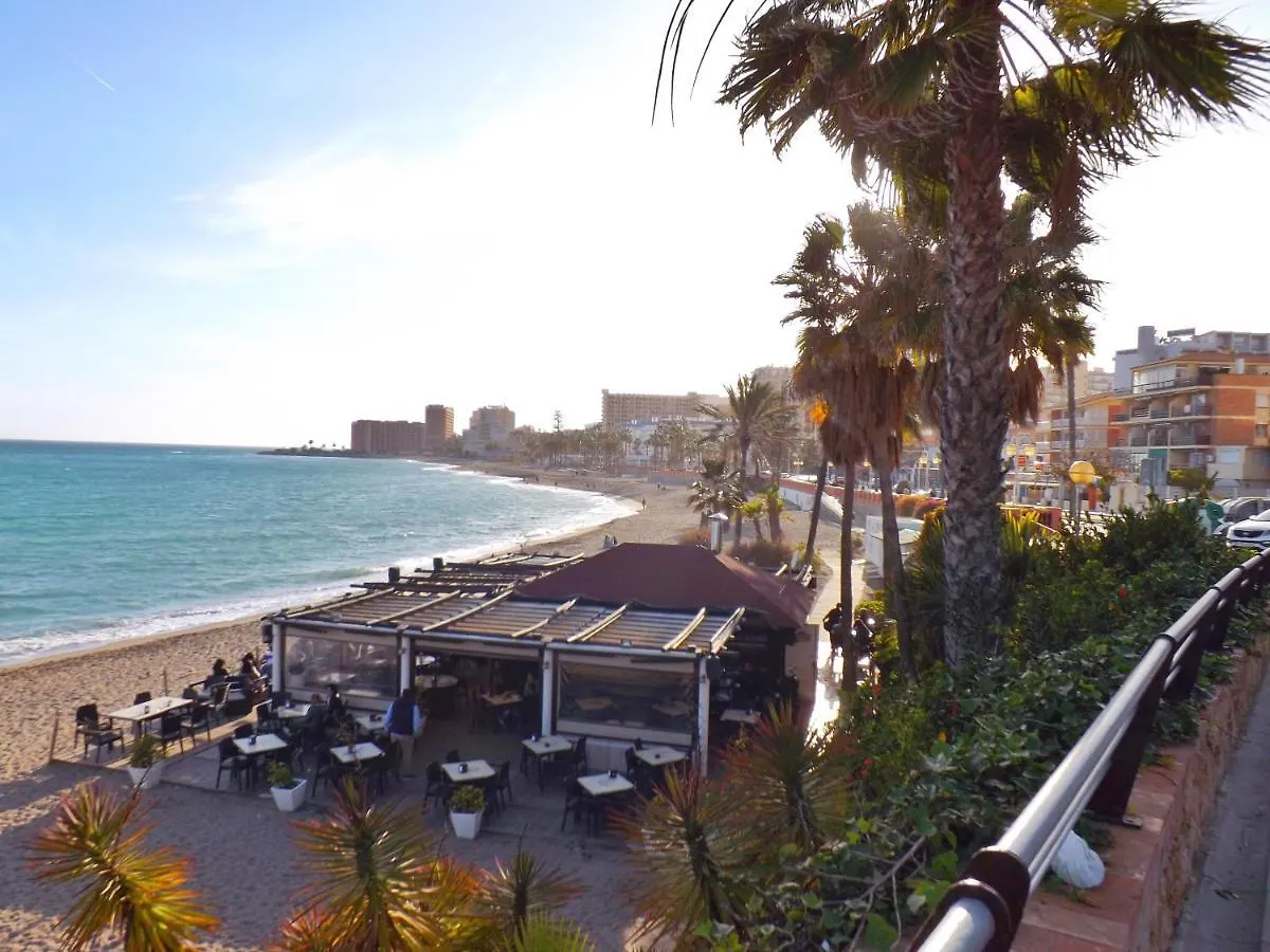 Daire Casa Familiar Para 8 Con Jardin, Bbq, Terraza, Piscina Y Playa Cerca Benalmádena